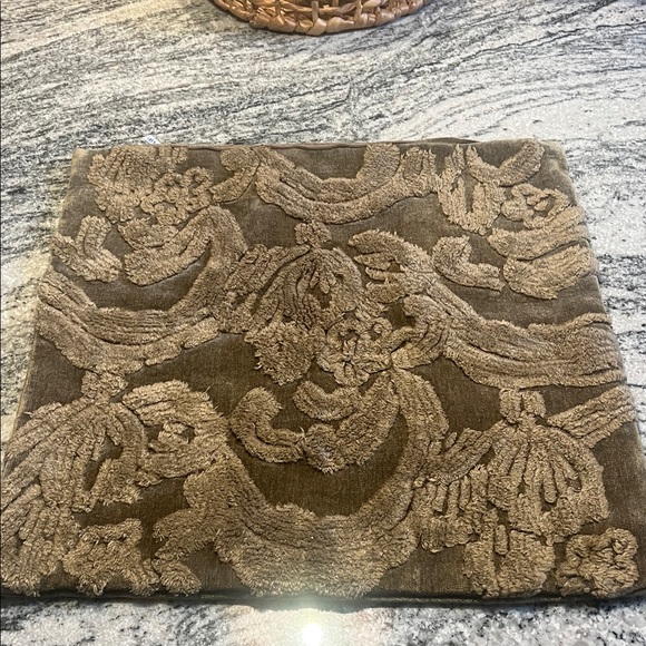 Pottery Barn Brown Textured Pillow Cover - Picture 1 of 3